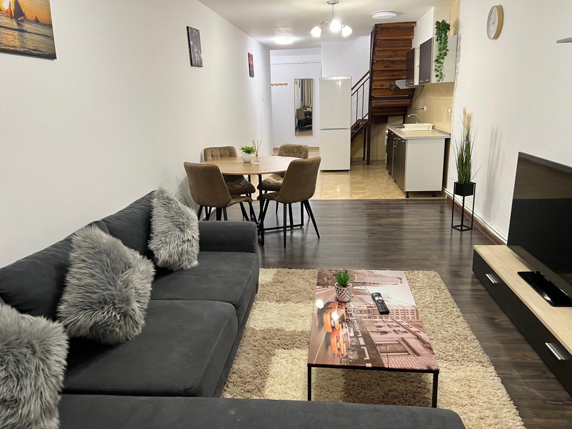 דירות קלוז'-נאפוקה Ndl City Center מראה חיצוני תמונה